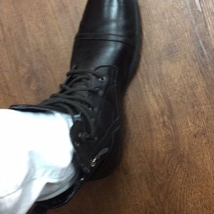 Meet your Posher, Kenny